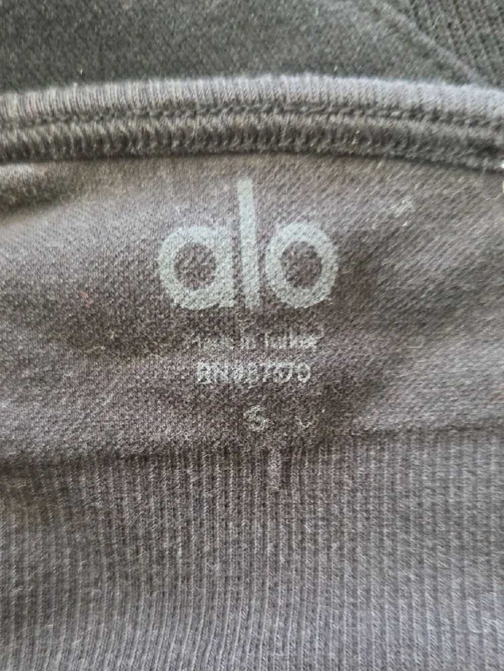 ALO Yoga Black Seamless V-Neck Bralette